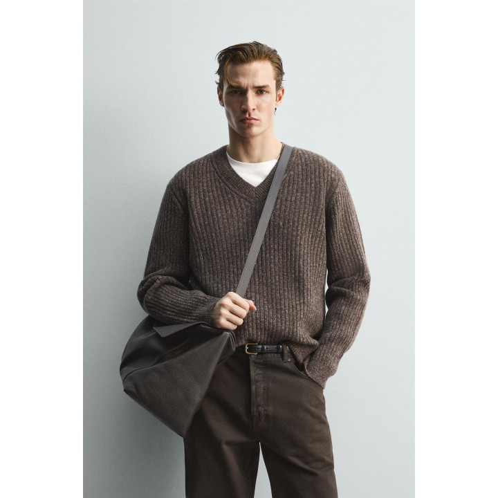 ДЖЕМПЕР В РУБЧИК С V-ОБРАЗНЫМ ВЫРЕЗОМ — LIMITED EDITION