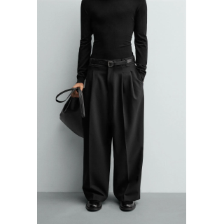 БРЮКИ WIDE FIT СО СКЛАДКАМИ