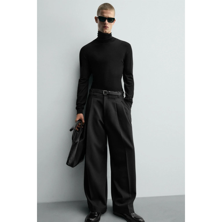 БРЮКИ WIDE FIT СО СКЛАДКАМИ