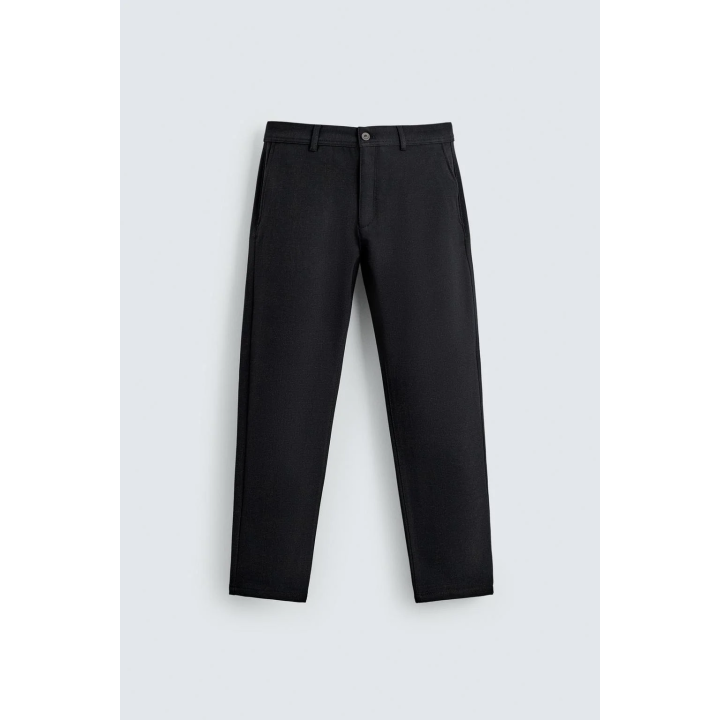 БРЮКИ КОМФОРТНОЙ ПОСАДКИ ИЗ РЕЛЬЕФНОЙ ТКАНИ