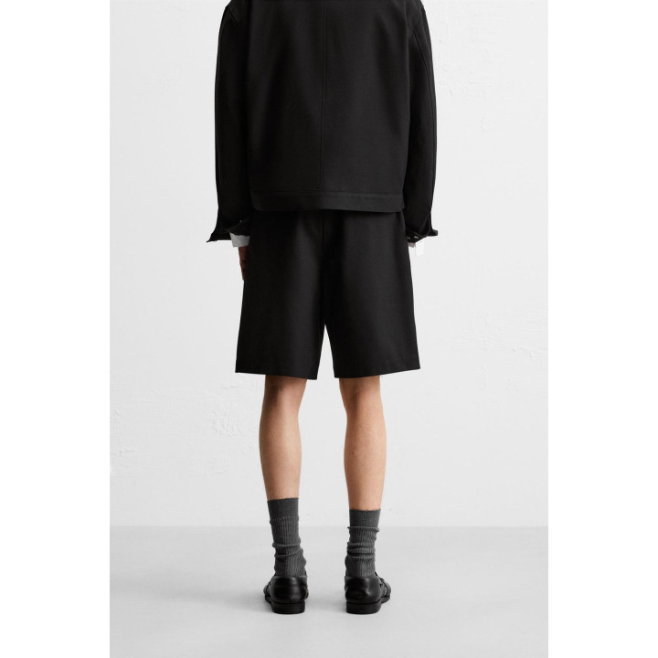 ШОРТЫ-БЕРМУДЫ RELAXED FIT СО СКЛАДКАМИ