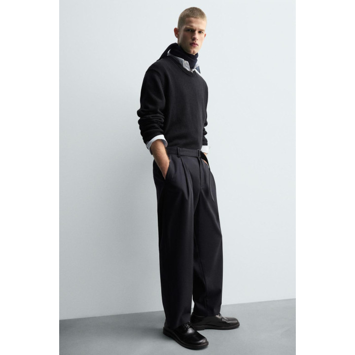 Брюки свободного кроя с поясом