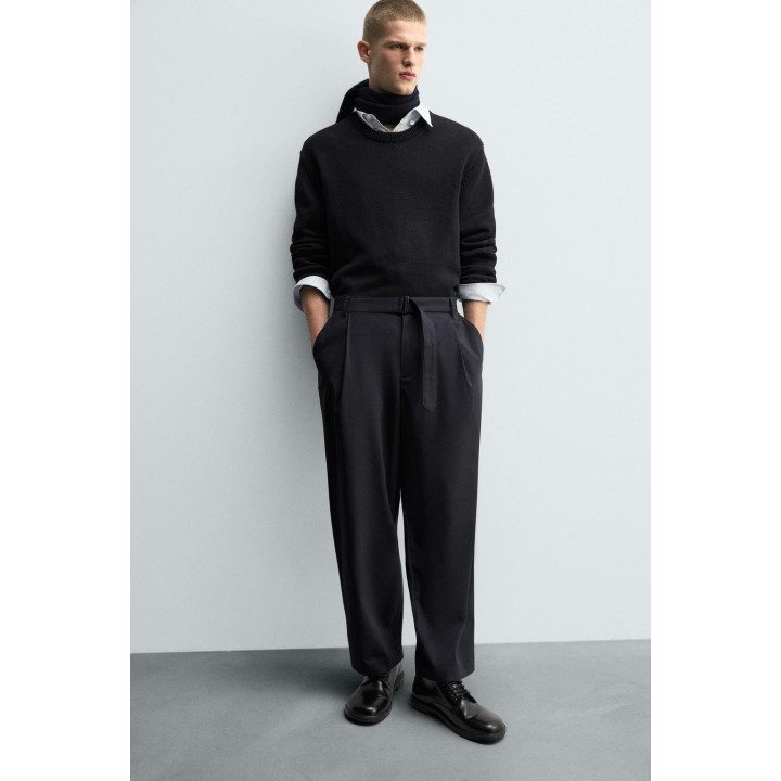 Брюки свободного кроя с поясом