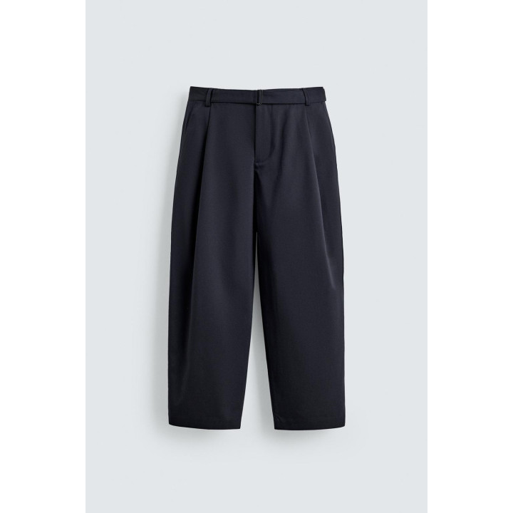 Брюки свободного кроя с поясом