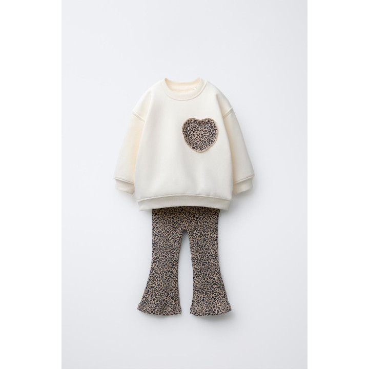 КОМПЛЕКТ: ТОЛСТОВКА И РАСКЛЕШЕННЫЕ ЛЕГИНСЫ С ПРИНТОМ