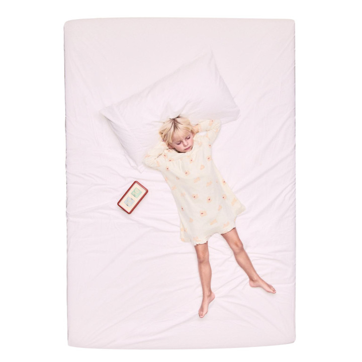 2-6 ЛЕТ/ПИЖАМА-НОЧНАЯ РУБАШКА С ПРИНТОМ «СОБАЧКИ»