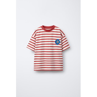 ФУТБОЛКА В ПОЛОСКУ С НАШИВКОЙ