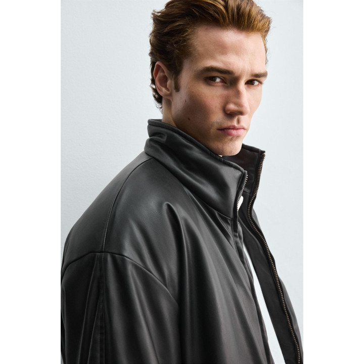 СТЕГАНАЯ КУРТКА ИЗ ИСКУССТВЕННОЙ КОЖИ