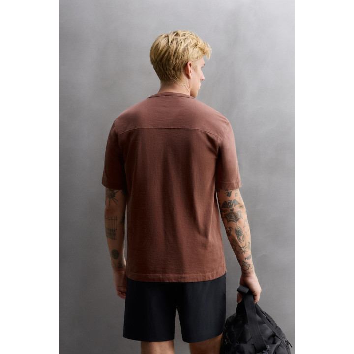 ФУТБОЛКА ИЗ ПЛОТНОЙ ТКАНИ