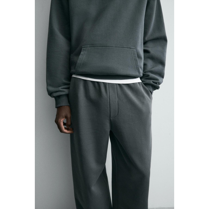 БАЗОВЫЕ ШИРОКИЕ БРЮКИ-ДЖОГГЕРЫ