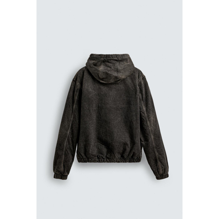 ДЖИНСОВАЯ КУРТКА С КАПЮШОНОМ И ОТДЕЛКОЙ ИЗ ИСКУССТВЕННОЙ ОВЧИНЫ