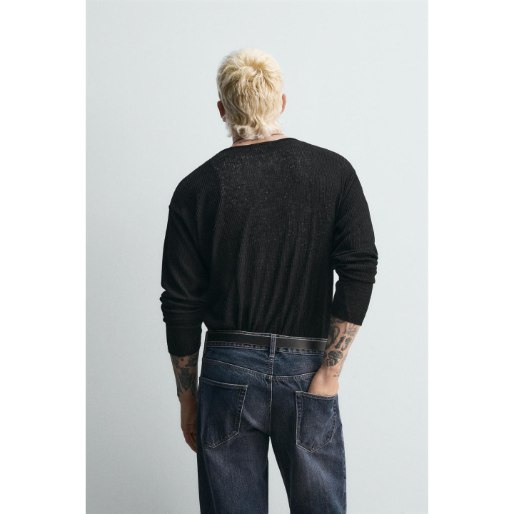 ТРИКОТАЖНАЯ ФУТБОЛКА С ВОРОТНИКОМ НА ПУГОВИЦАХ