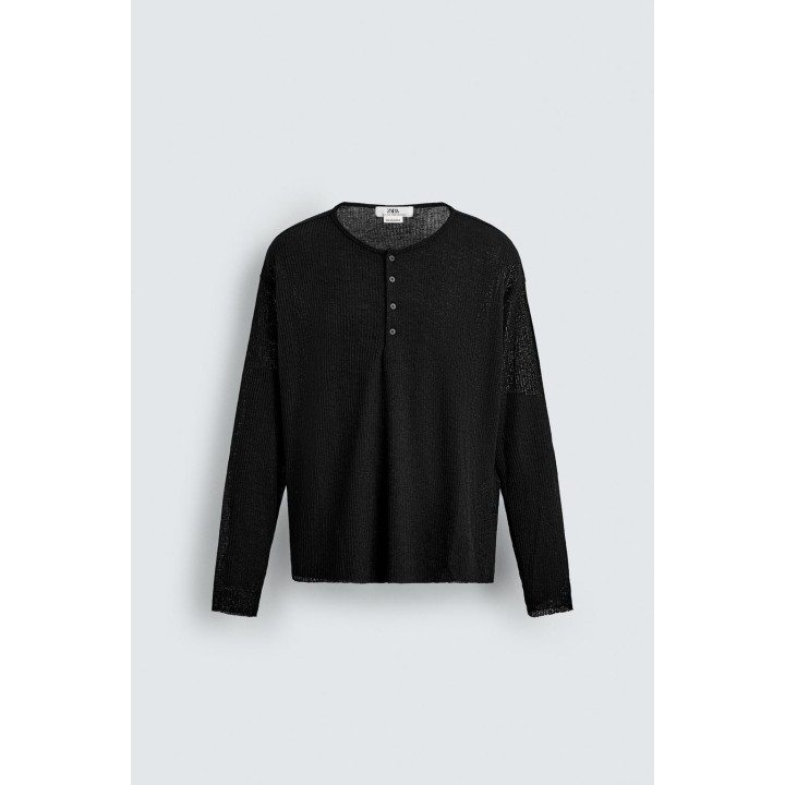 ТРИКОТАЖНАЯ ФУТБОЛКА С ВОРОТНИКОМ НА ПУГОВИЦАХ