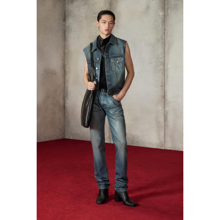 Узкие джинсы ludovic de saint sernin x zara из обработанного воском