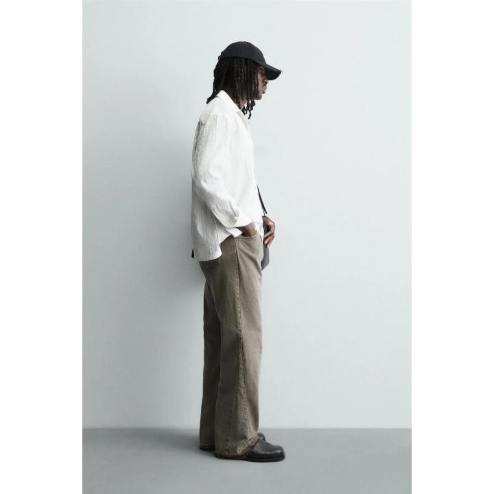 Джинсы с расклешенными брючинами flare fit