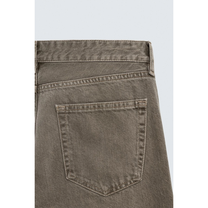 Джинсы с расклешенными брючинами flare fit