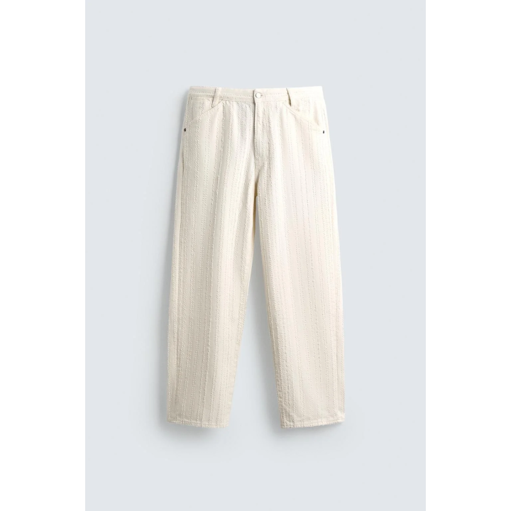 ДЖИНСЫ В ПОЛОСКУ С РЕЛЬЕФНЫМ УЗОРОМ