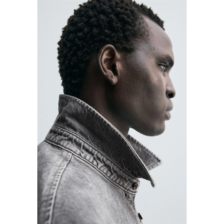 ДЖИНСОВАЯ РУБАШКА С ЭФФЕКТОМ ПОТЕРТОСТИ