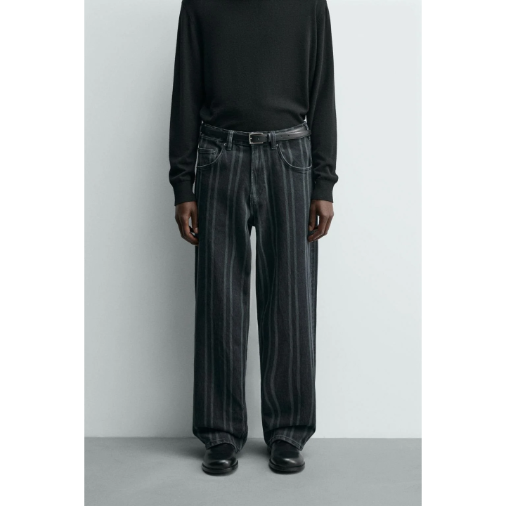 Джинсы в полоску свободного кроя