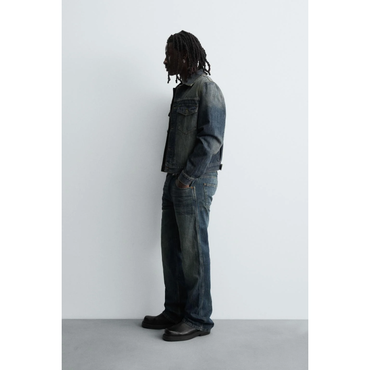 ДЖИНСОВАЯ УКОРОЧЕННАЯ КУРТКА