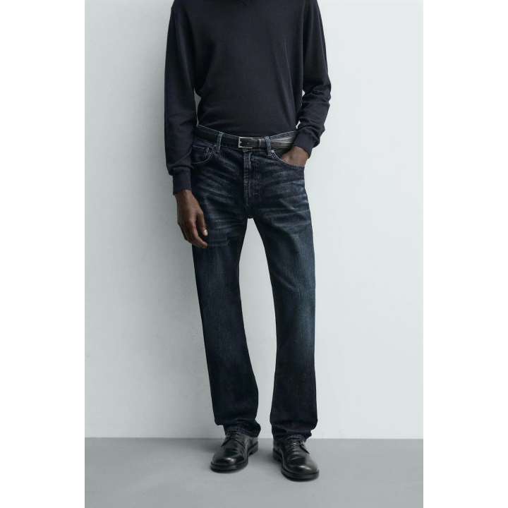 Джинсы с притиркой прямого кроя