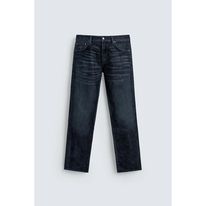 Джинсы с притиркой прямого кроя