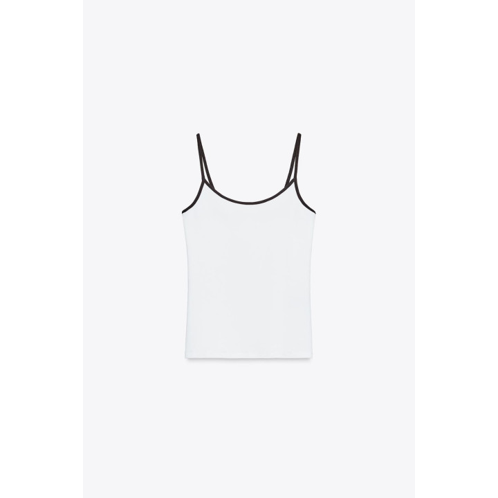 МАЙКА С КОНТРАСТНЫМИ БРЕТЕЛЯМИ