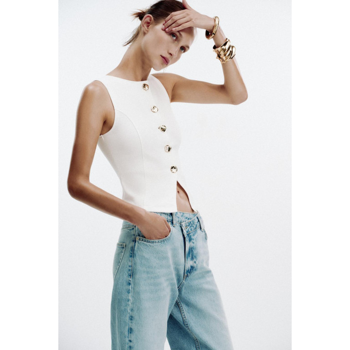 ТОП-ЖИЛЕТ С ПУГОВИЦАМИ
