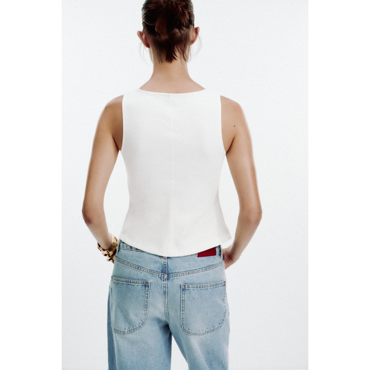 ТОП-ЖИЛЕТ С ПУГОВИЦАМИ