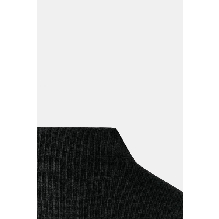 Топ с высоким воротником