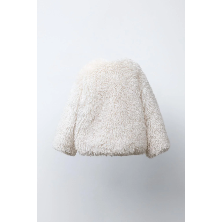 КУРТКА ИЗ ИСКУССТВЕННОГО МЕХА