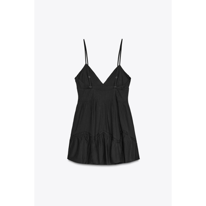 КОРОТКОЕ ПЛАТЬЕ С ВЫШИВКОЙ