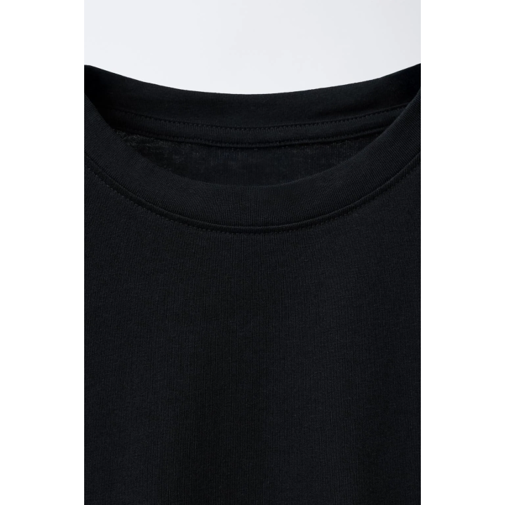 ОДНОТОННАЯ ФУТБОЛКА С ДЛИННЫМИ РУКАВАМИ