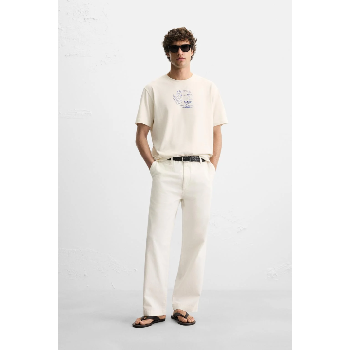 ФУТБОЛКА С КОНТРАСТНОЙ ВЫШИВКОЙ