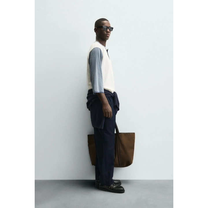 ФУТБОЛКА В СТИЛЕ КОЛОР-БЛОК С ВОРОТНИКОМ НА ПУГОВИЦАХ