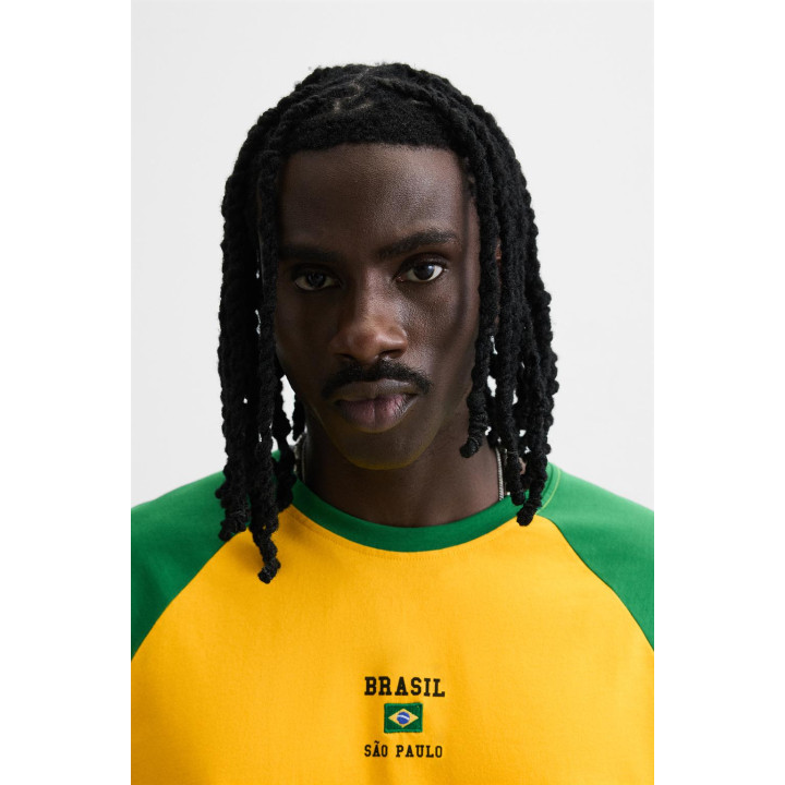 ФУТБОЛКА В СТИЛЕ КОЛОР-БЛОК С ВЫШИВКОЙ