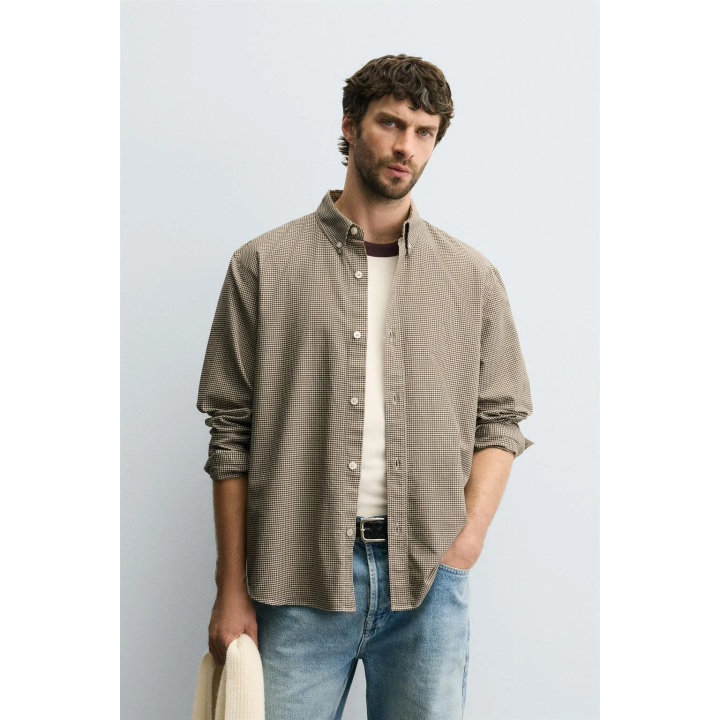 РУБАШКА КЛАССИЧЕСКОГО КРОЯ В КЛЕТКУ