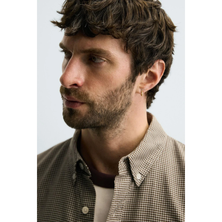 РУБАШКА КЛАССИЧЕСКОГО КРОЯ В КЛЕТКУ