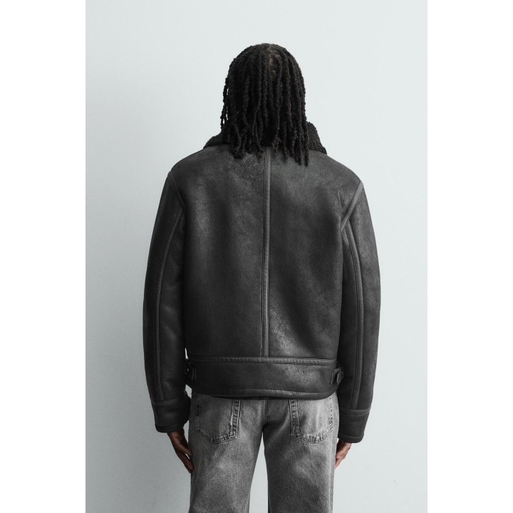Кожаная куртка с эффектом двойной отделки
