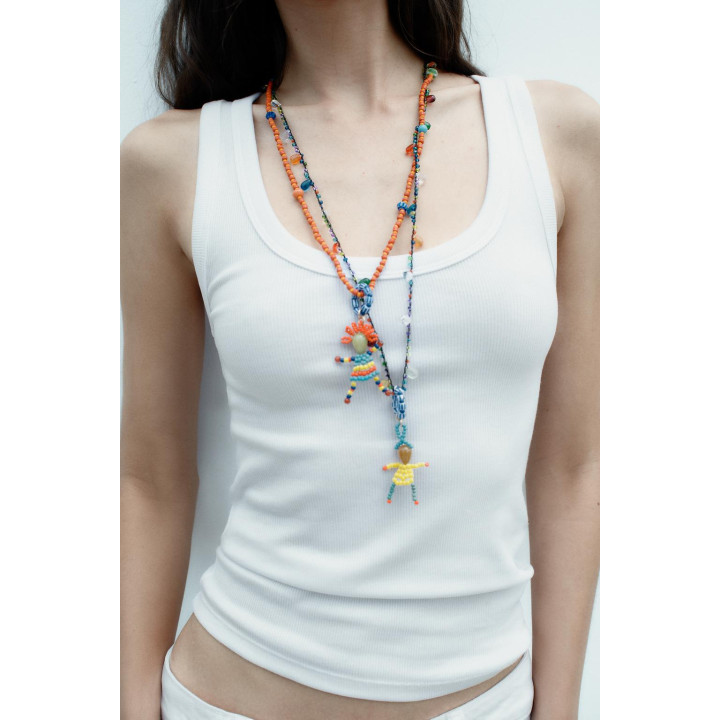 ОЖЕРЕЛЬЯ С БУСИНАМИ И КУКЛАМИ