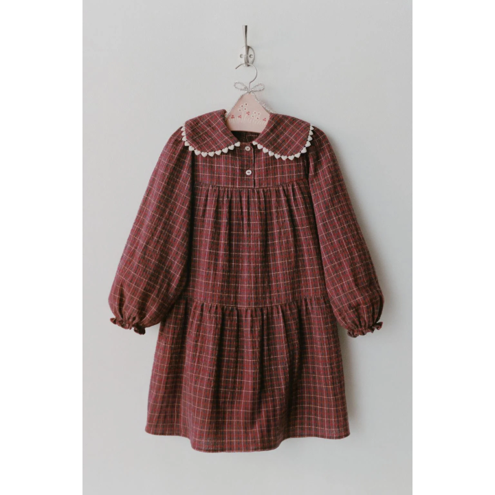 ПЛАТЬЕ В КЛЕТКУ С КРУЖЕВНЫМИ СЕРДЕЧКАМИ
