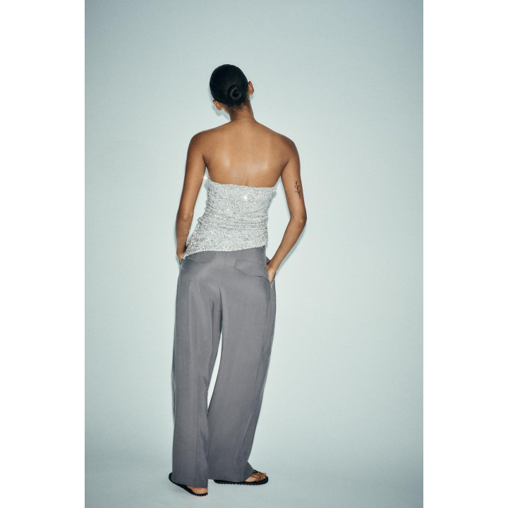 ТОП БЕЗ БРЕТЕЛЕЙ С ПАЙЕТКАМИ