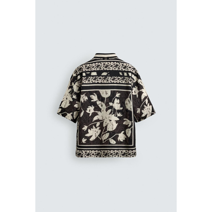 Рубашка с принтом листьев