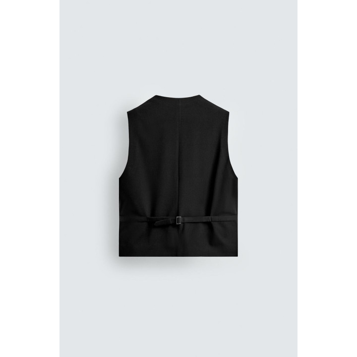 ЖИЛЕТ ИЗ РЕЛЬЕФНОЙ ТКАНИ С КАРМАНАМИ