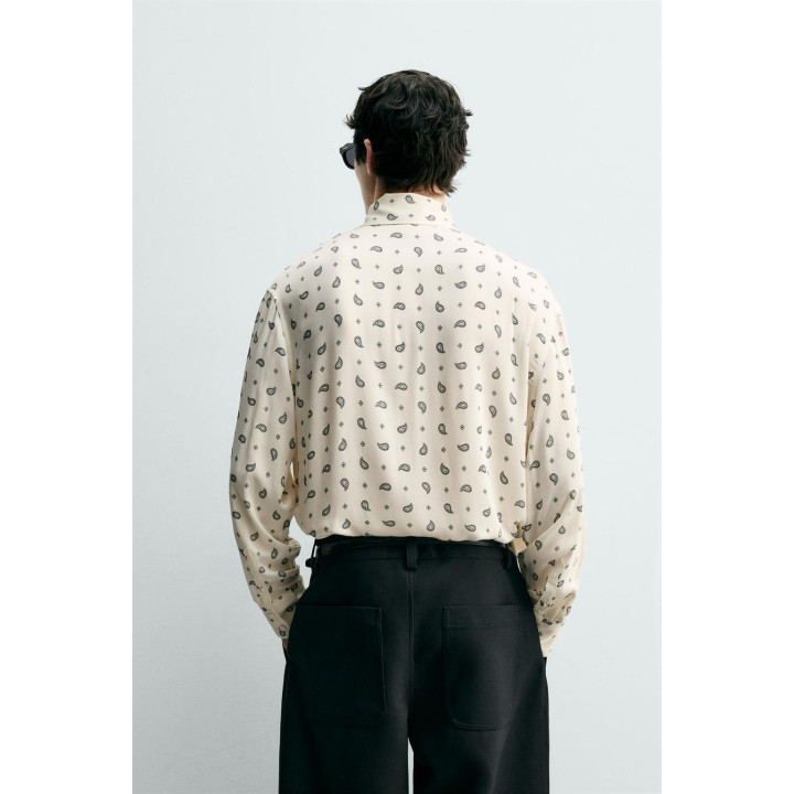 РУБАШКА С ПРИНТОМ «ПЕЙСЛИ» И БАНТОМ