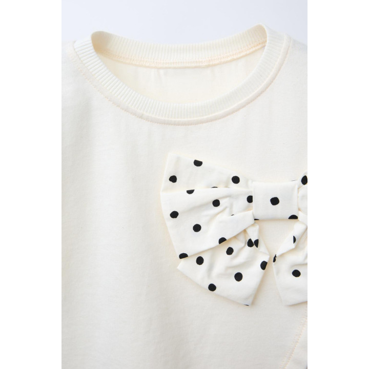 ФУТБОЛКА С КОМБИНИРОВАННЫМ БАНТОМ И ПРИНТОМ В ГОРОШЕК