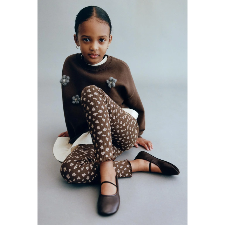 ТОЛСТОВКА С ЦВЕТОЧНЫМИ ВСТАВКАМИ