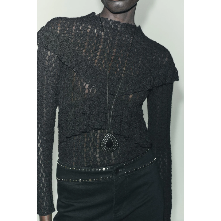 КРУЖЕВНОЙ ТОП С ВОЛАНАМИ