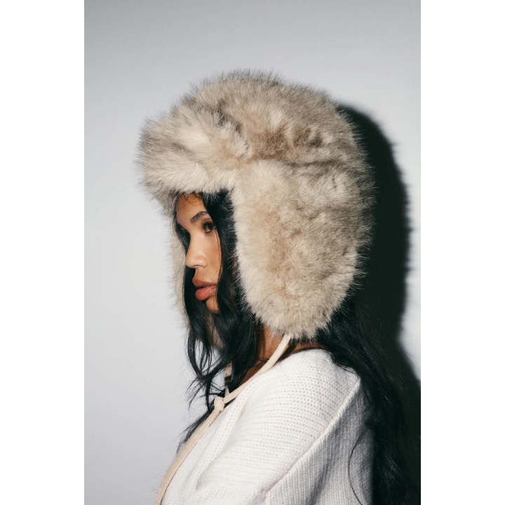 ШАПКА-УШАНКА ИЗ ИСКУССТВЕННОГО МЕХА
