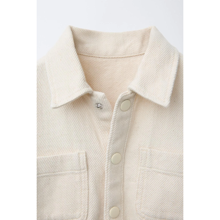 КУРТКА-РУБАШКА ИЗ СТРУЯЩЕЙСЯ ТКАНИ НА КНОПКАХ